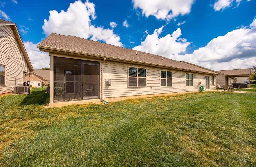 724 Villa Court Trenton, OH 45067