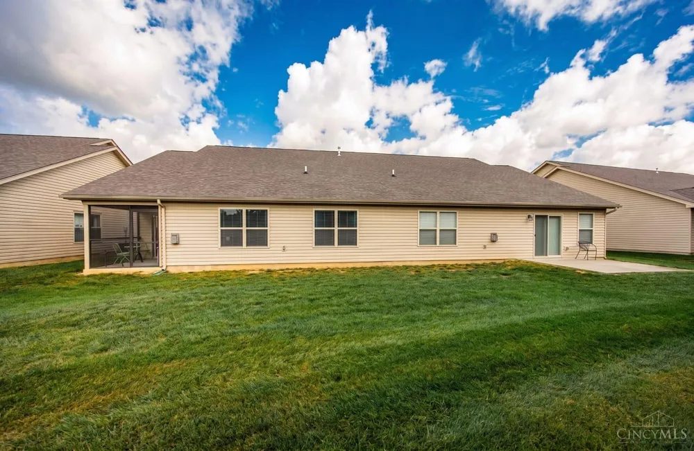 724 Villa Court Trenton, OH 45067