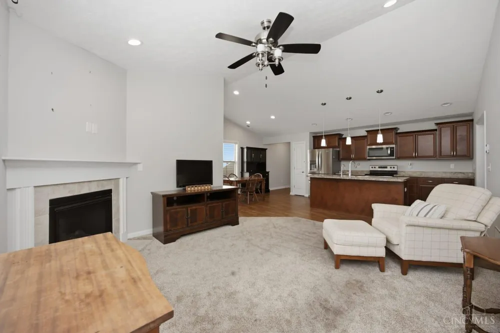 724 Villa Court Trenton, OH 45067