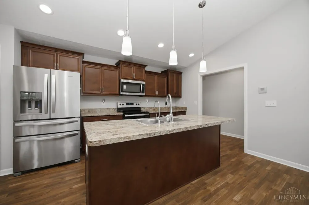 724 Villa Court Trenton, OH 45067