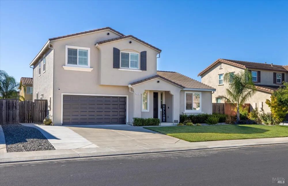 173 Via Del Sol Vacaville, CA 95687