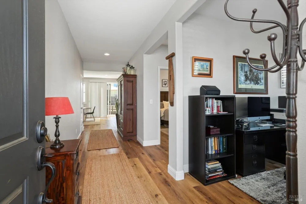 173 Via Del Sol Vacaville, CA 95687