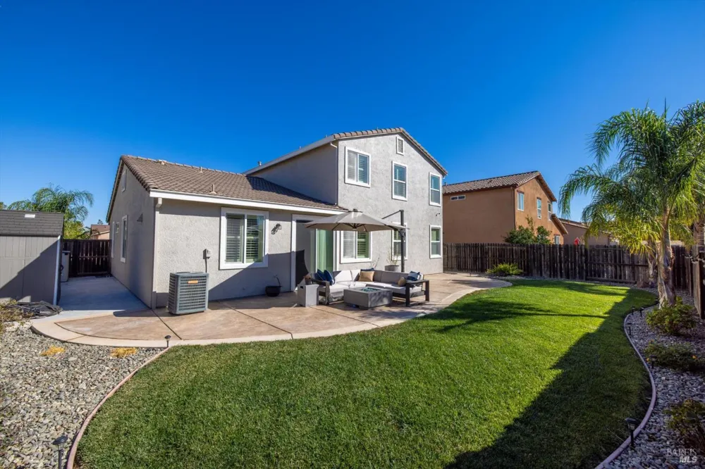 173 Via Del Sol Vacaville, CA 95687