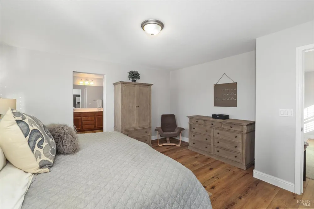 173 Via Del Sol Vacaville, CA 95687