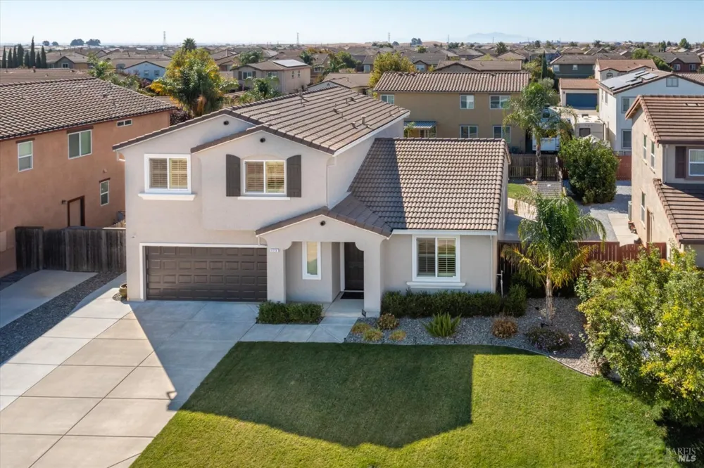 173 Via Del Sol Vacaville, CA 95687