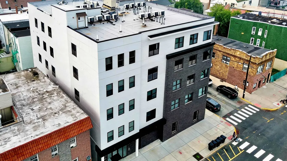 425 AVENUE C Bayonne, NJ 07002