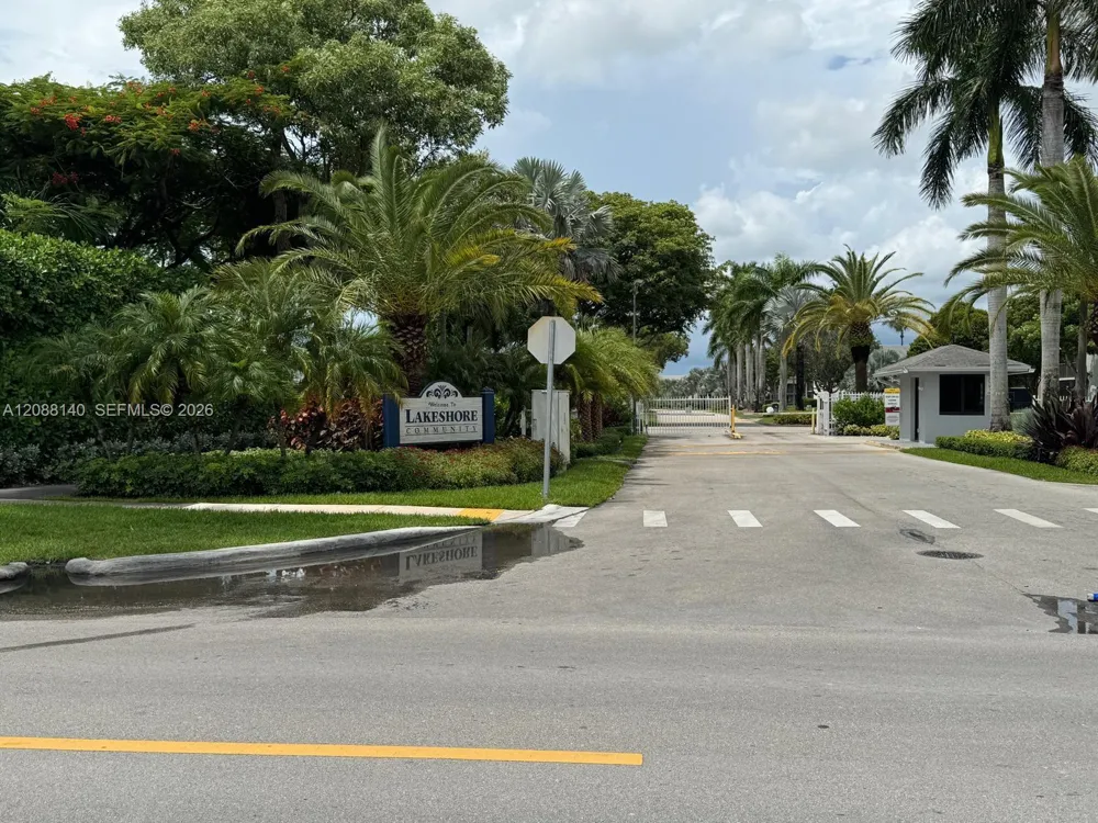 1002 Adams Ave #1002D Homestead, FL 33034