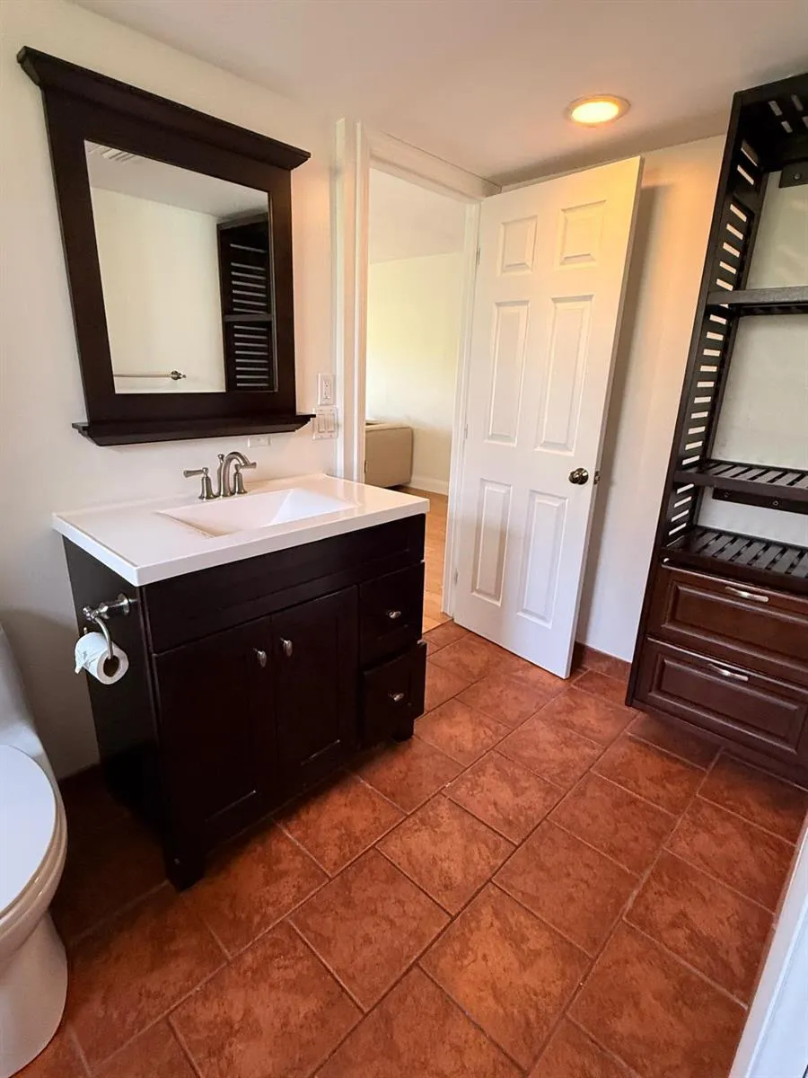 342 Southwind Drive #101 North Palm Beach, FL 33408