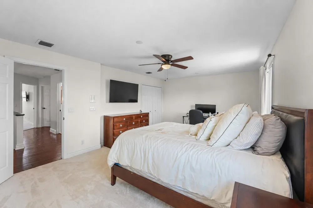 1237 Avondale Lane West Palm Beach, FL 33409
