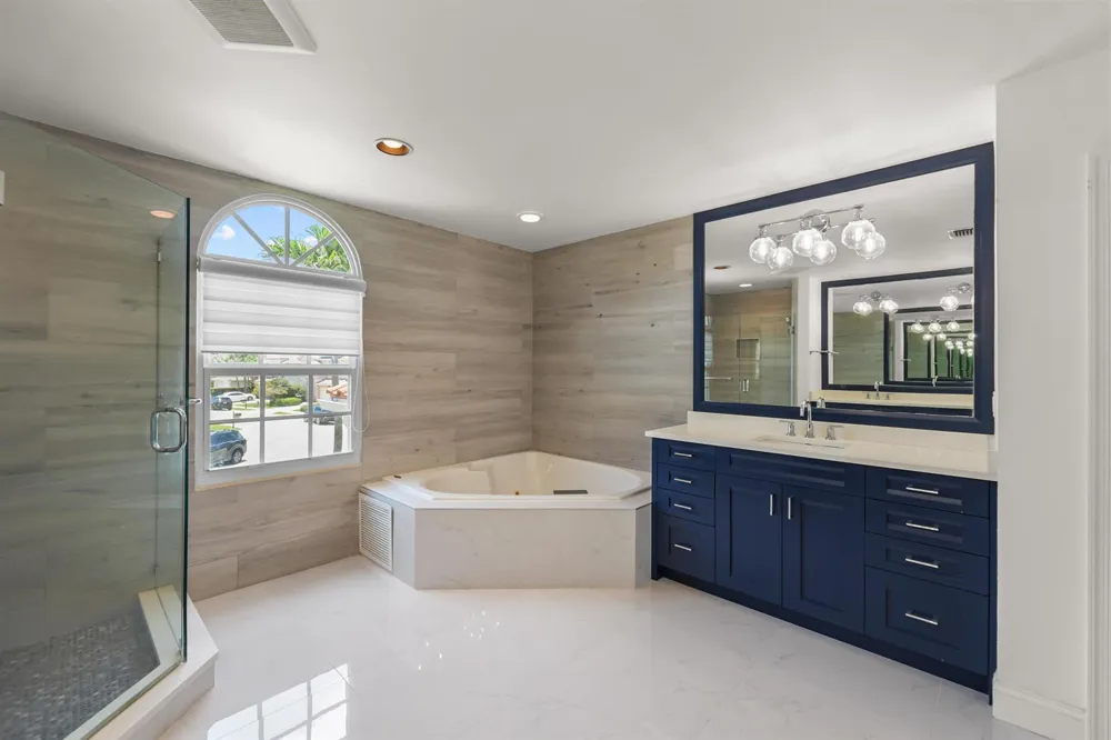 1237 Avondale Lane West Palm Beach, FL 33409
