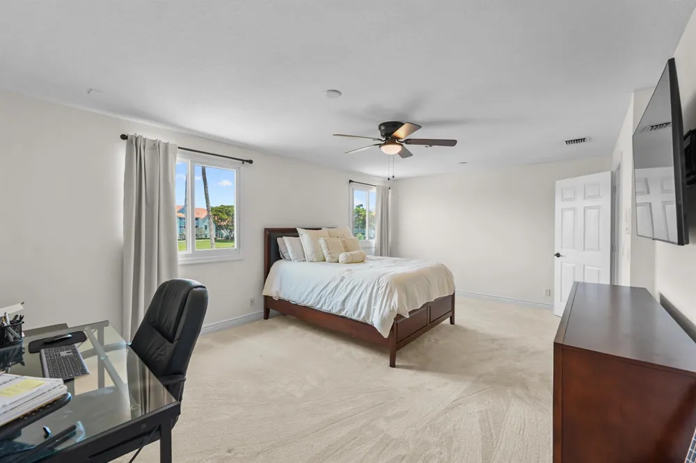 1237 Avondale Lane West Palm Beach, FL 33409