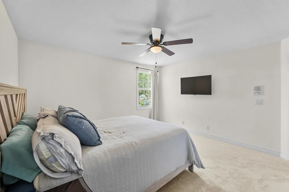 1237 Avondale Lane West Palm Beach, FL 33409