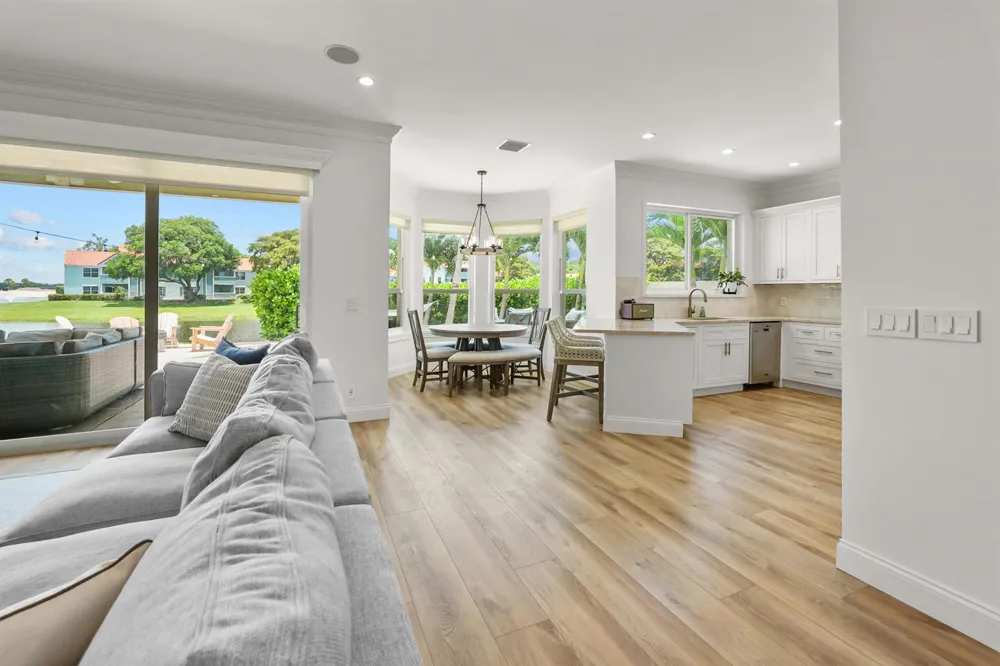 1237 Avondale Lane West Palm Beach, FL 33409