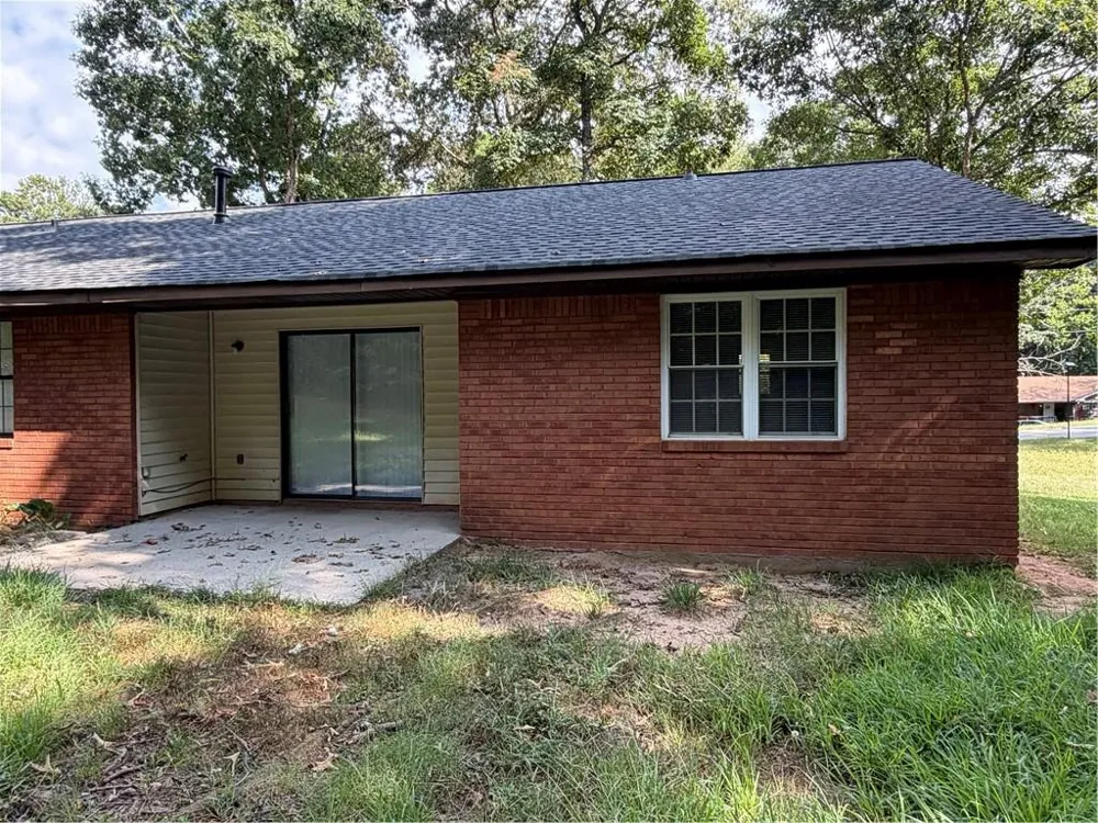 160 Chesapeake Drive Ellenwood, GA 30294