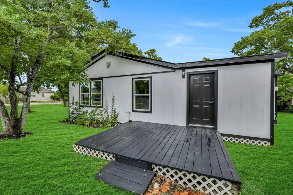 2505 29th Avenue Texas City, TX 77590