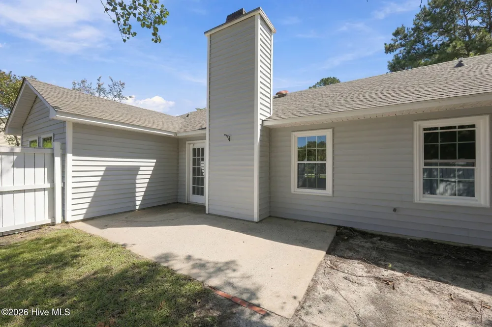4511 Rivershore Drive New Bern, NC 28560