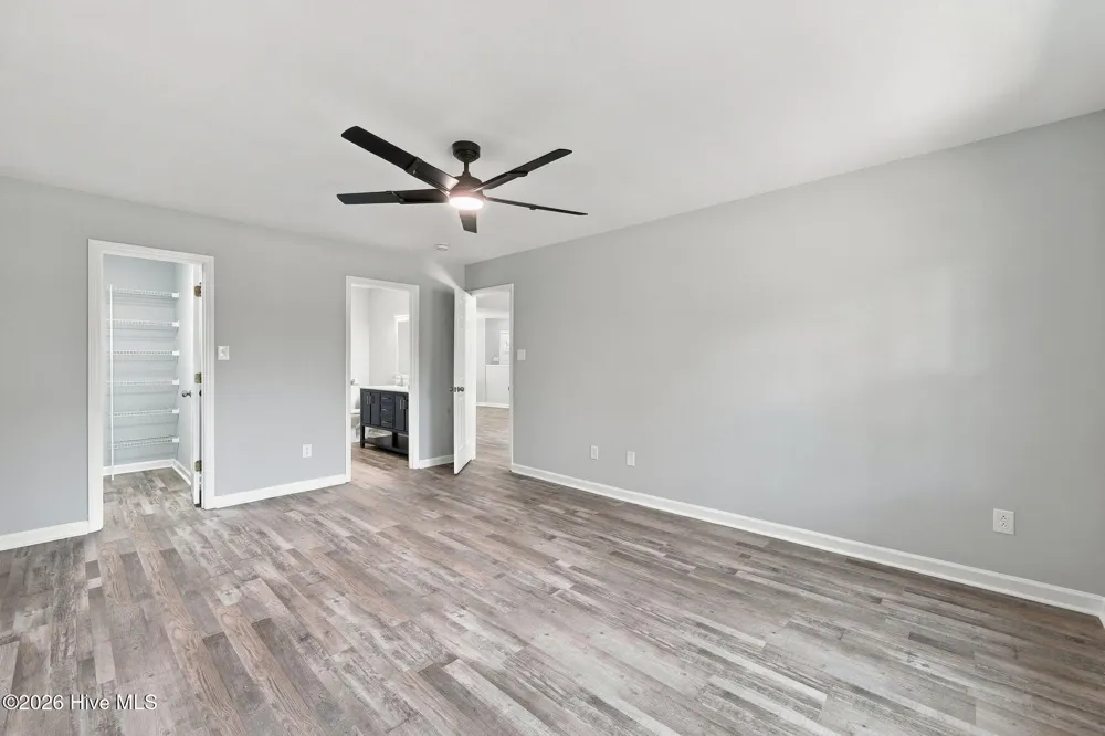 4511 Rivershore Drive New Bern, NC 28560