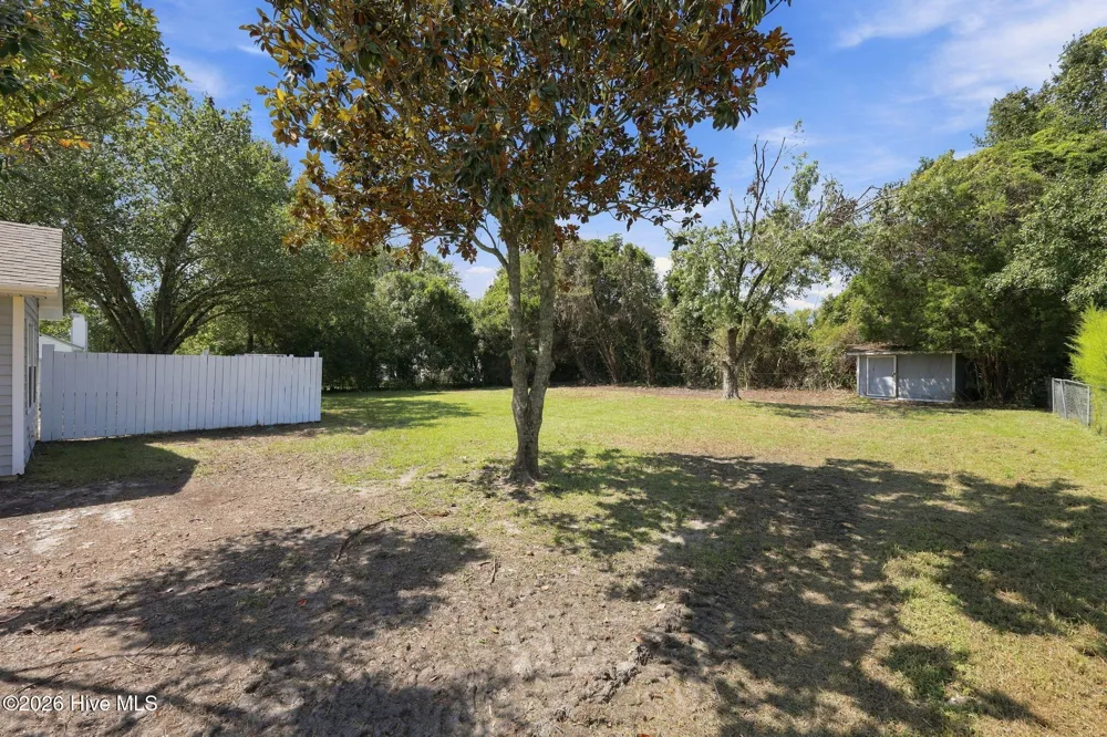 4511 Rivershore Drive New Bern, NC 28560
