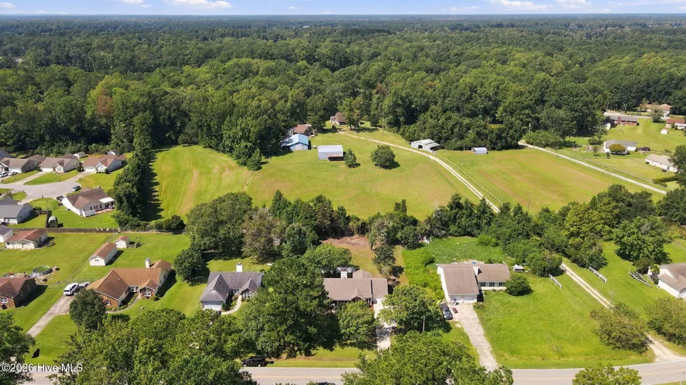 4511 Rivershore Drive New Bern, NC 28560