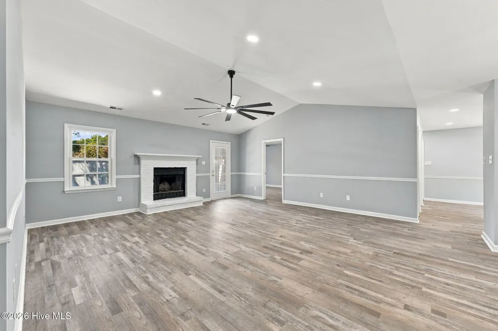 4511 Rivershore Drive New Bern, NC 28560