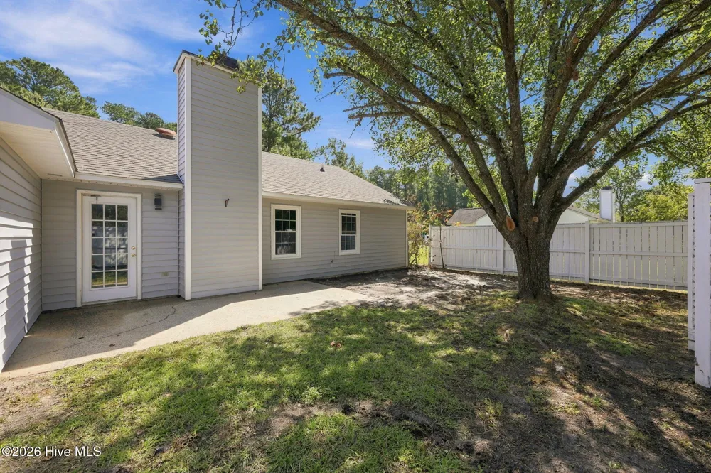 4511 Rivershore Drive New Bern, NC 28560