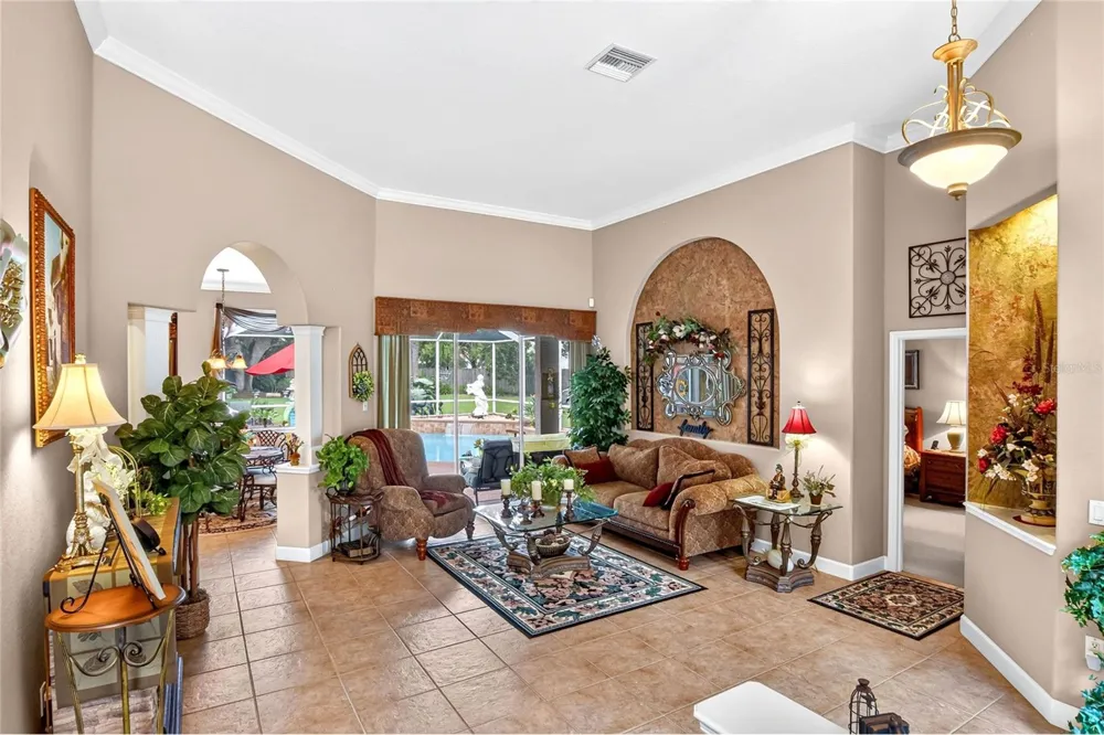 4401 CHAMBLISS ROAD Winter Haven, FL 33884