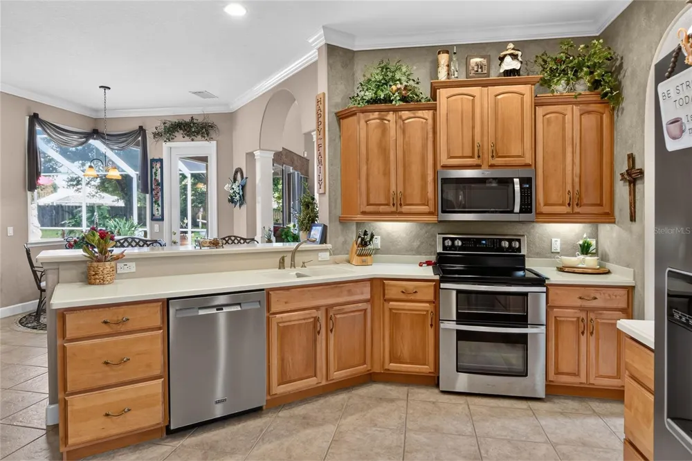 4401 CHAMBLISS ROAD Winter Haven, FL 33884