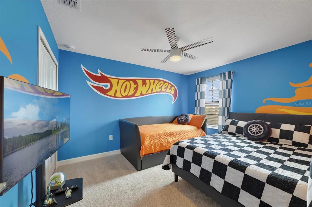 1456 MICKELSON COURT Davenport, FL 33896