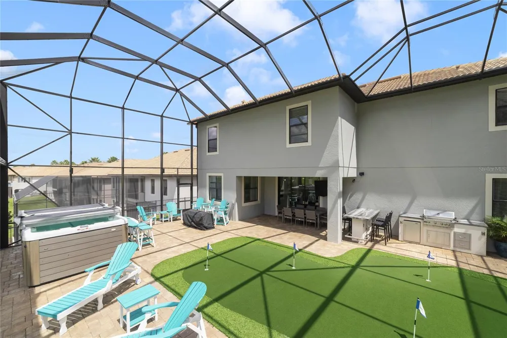 1456 MICKELSON COURT Davenport, FL 33896