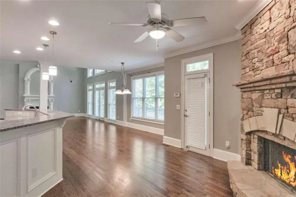 1421 Castlebrooke Way Marietta, GA 30066