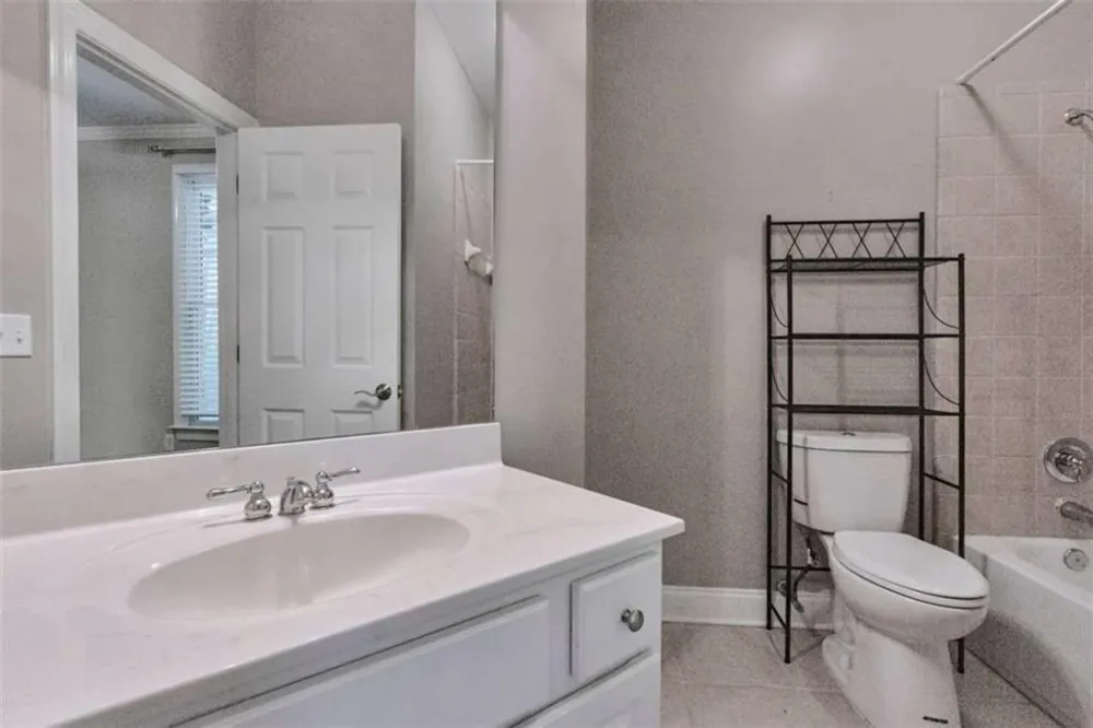 1421 Castlebrooke Way Marietta, GA 30066