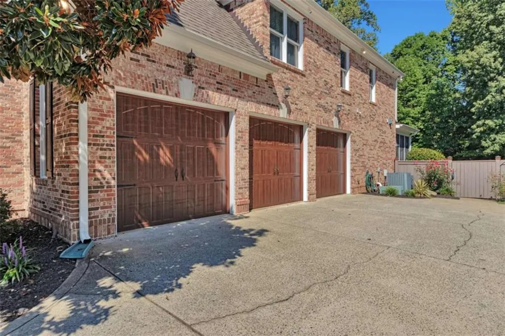 1421 Castlebrooke Way Marietta, GA 30066