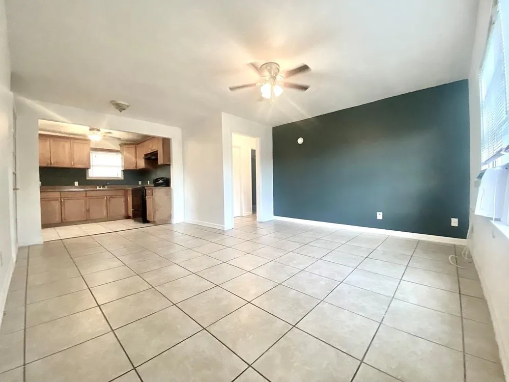 1138 4th Avenue #1140 Texas City, TX 77590