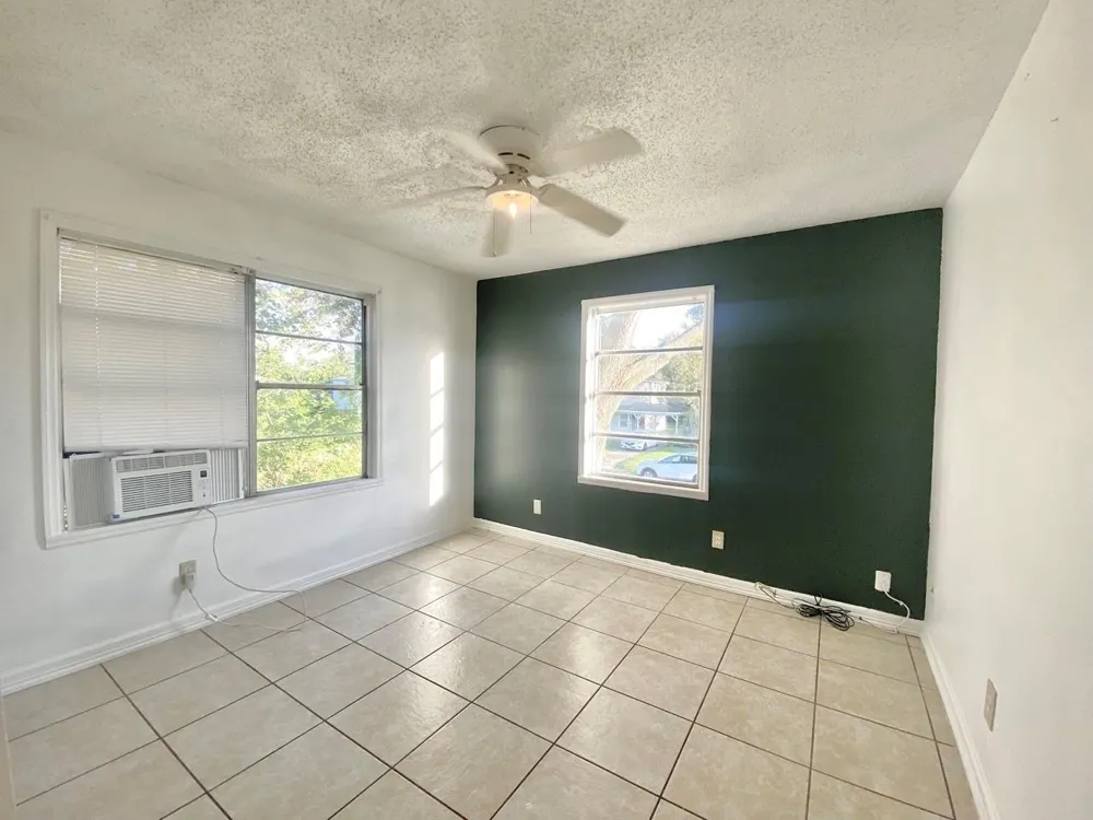 1138 4th Avenue #1140 Texas City, TX 77590