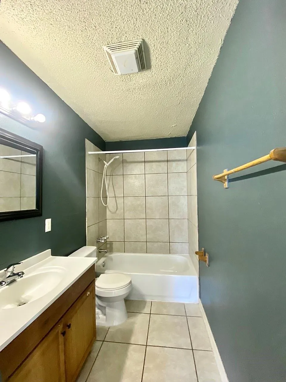 1138 4th Avenue #1140 Texas City, TX 77590