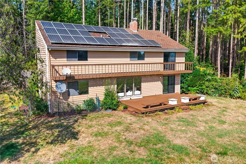 1950 Stick Point Lane Oak Harbor, WA 98277