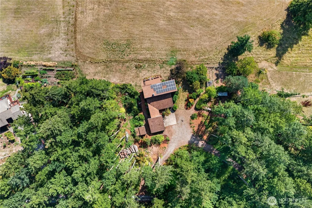 1950 Stick Point Lane Oak Harbor, WA 98277