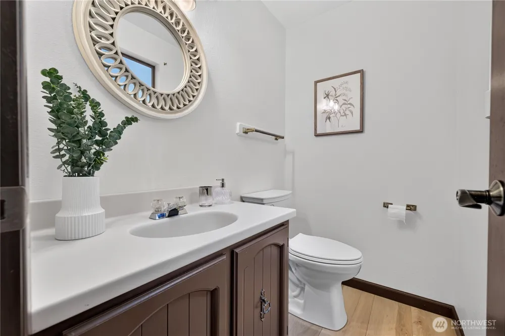 1950 Stick Point Lane Oak Harbor, WA 98277