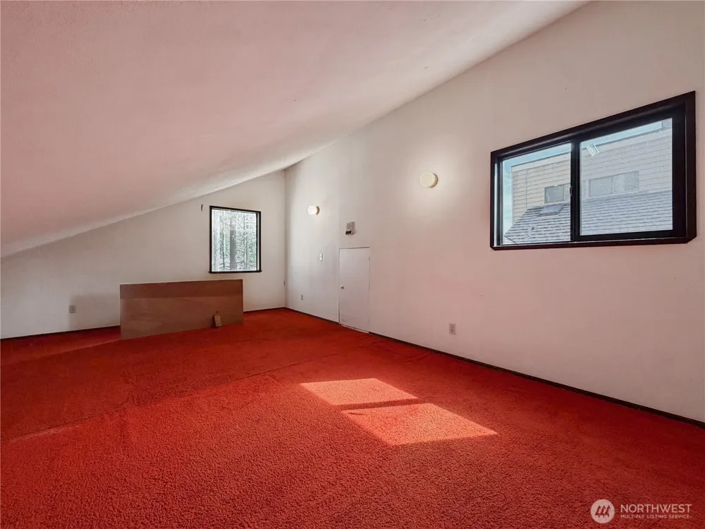 1950 Stick Point Lane Oak Harbor, WA 98277