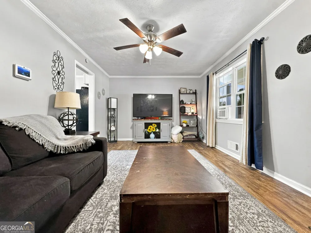 329 Dale DR Griffin, GA 30223