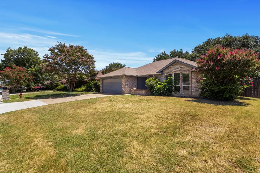 2709 Typhon Drive Grand Prairie, TX 75052