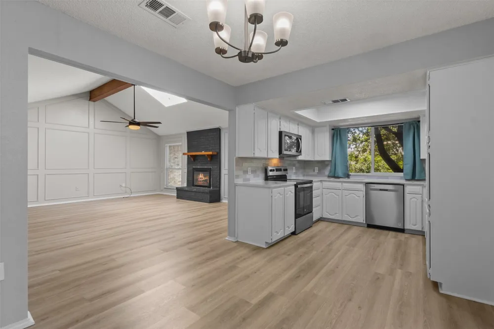 2709 Typhon Drive Grand Prairie, TX 75052
