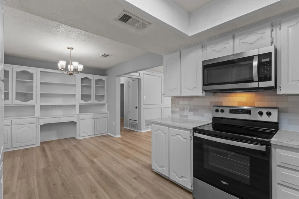 2709 Typhon Drive Grand Prairie, TX 75052