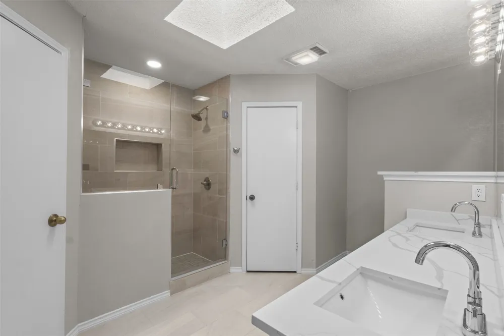2709 Typhon Drive Grand Prairie, TX 75052