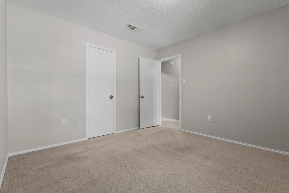 2709 Typhon Drive Grand Prairie, TX 75052