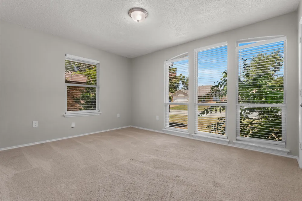 2709 Typhon Drive Grand Prairie, TX 75052