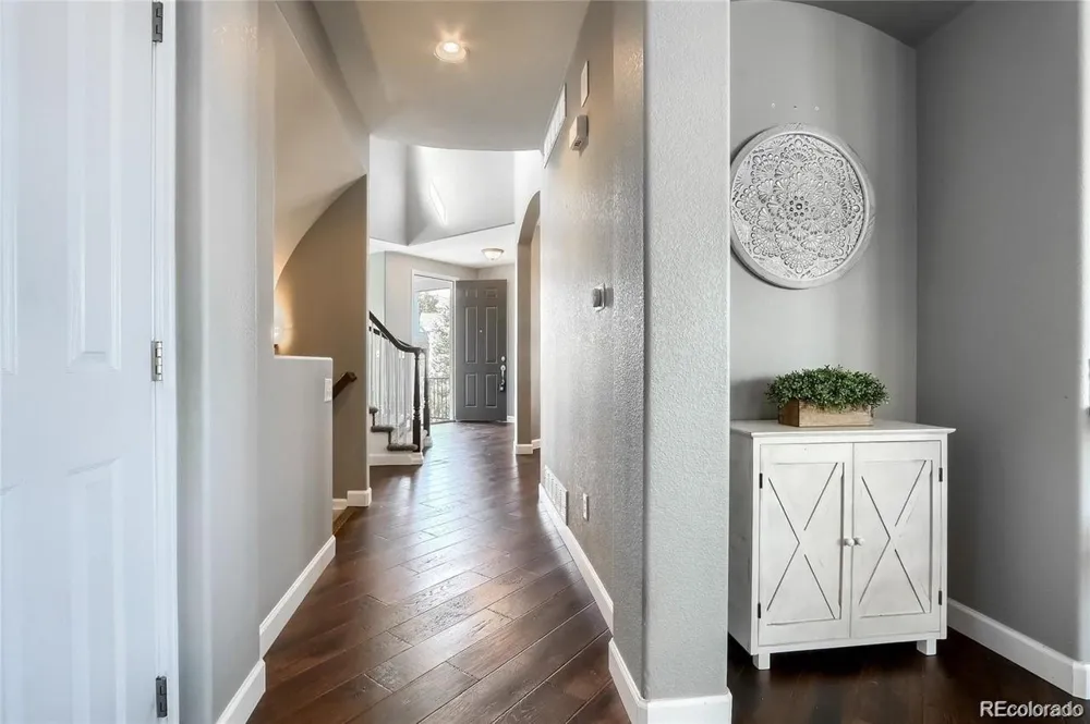 5289 Windflower Lane Highlands Ranch, CO 80130