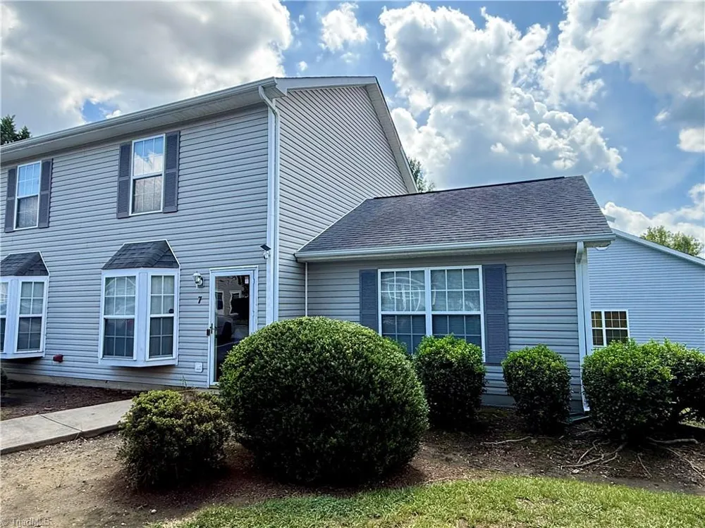 7 Portside Court Greensboro, NC 27406