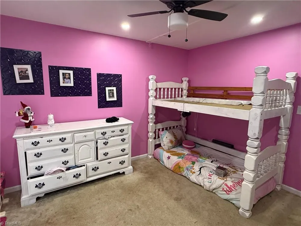 7 Portside Court Greensboro, NC 27406