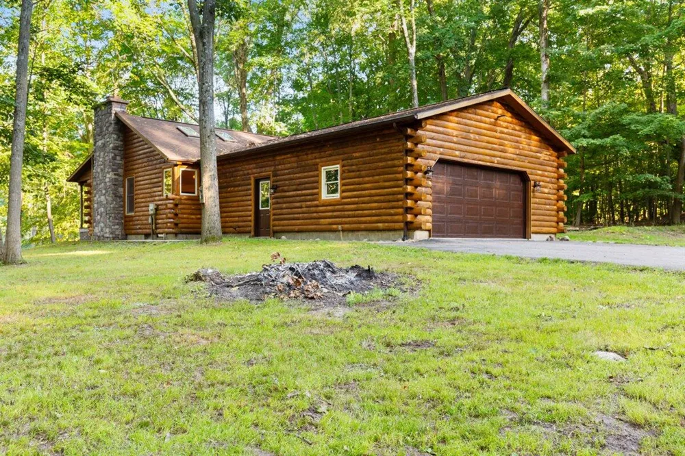 5518 Plumb Road NW Douglass Township, MI 48888